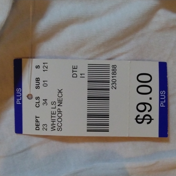 Bundle of 7 Long Sleeve Ladies Tees Sz. 3X - Picture 6 of 13